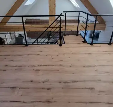 escalier bois Montmartin-sur-Mer-4