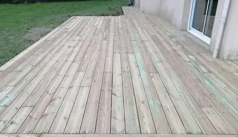 escalier bois Saint-Sauveur-Villages-1